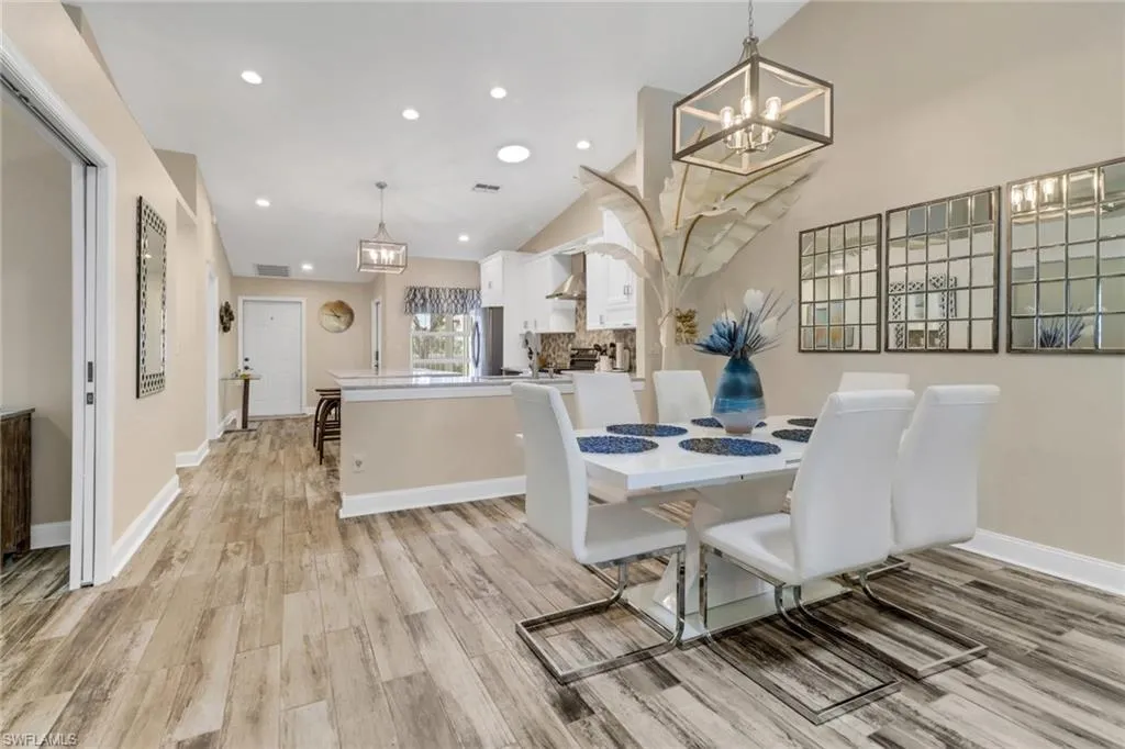 804 Wiggins Bay DR, Naples, FL 34110,225061517