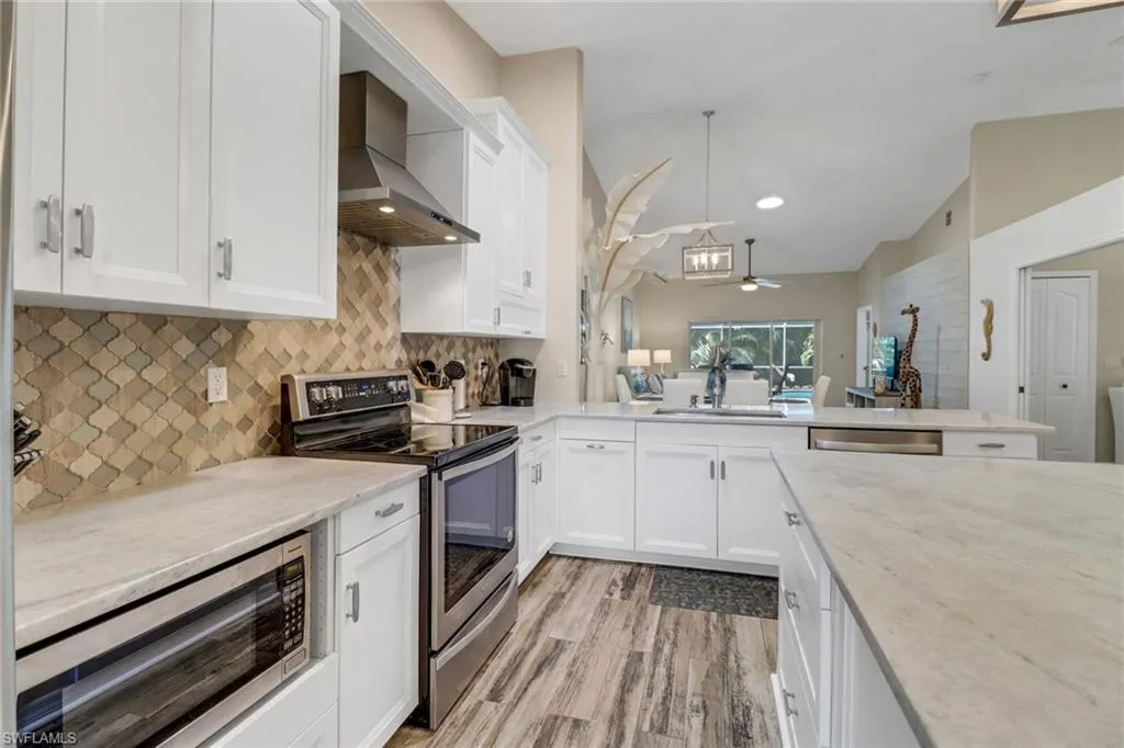 804 Wiggins Bay DR, Naples, FL 34110,225061517