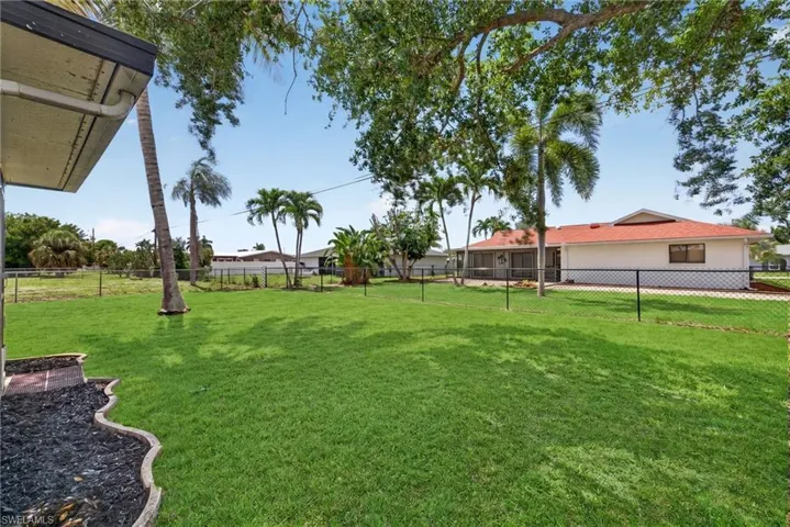 1403 Shelby Pkwy, Cape Coral, Florida 33904