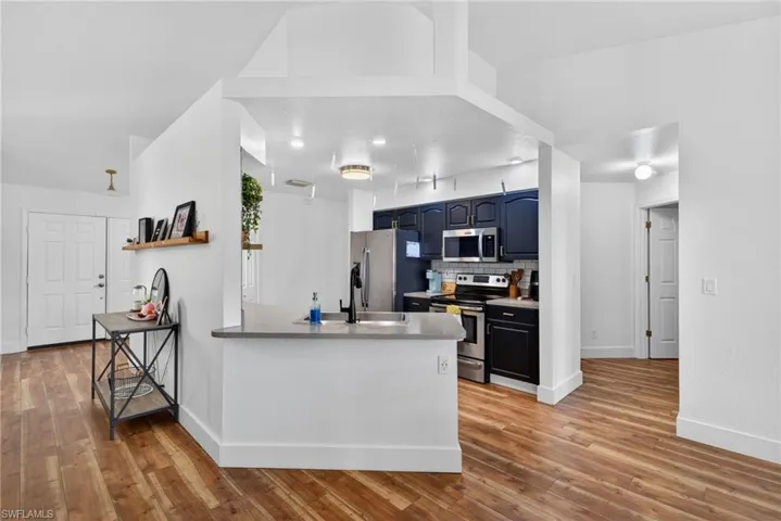 1403 Shelby Pkwy, Cape Coral, Florida 33904