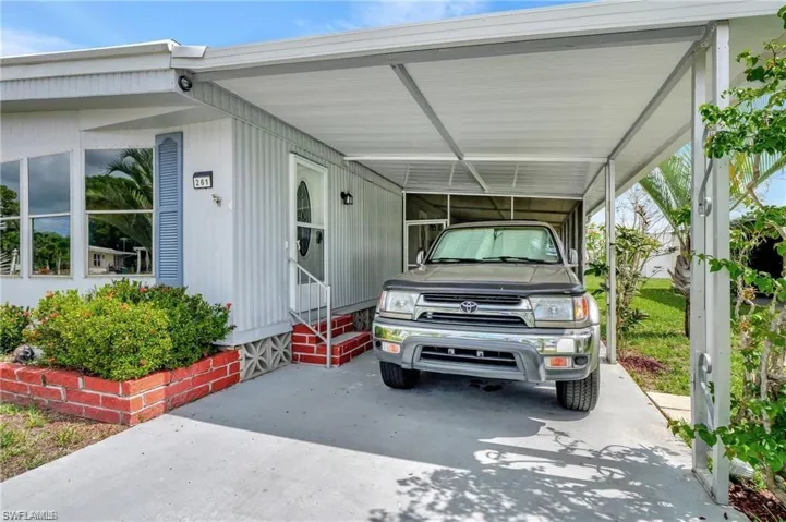 Carport