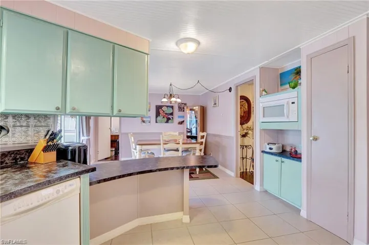 Built in coffee bar with microwave