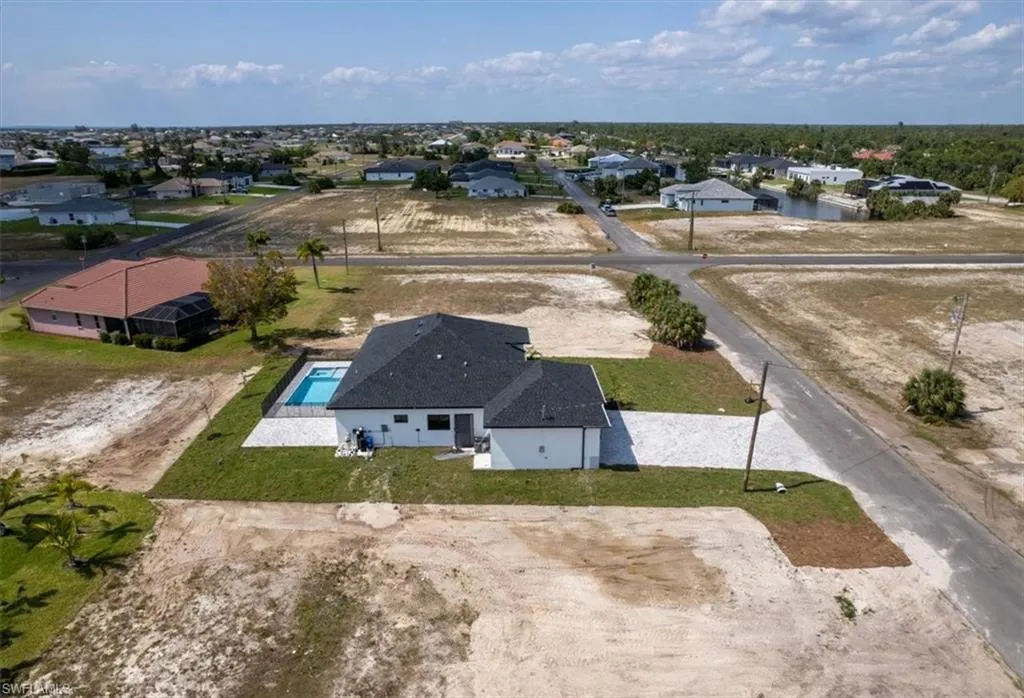 2728 41st AVE, Cape Coral, FL 33993,224038067