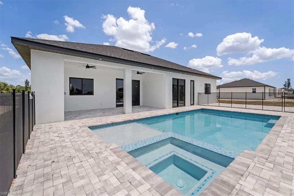 2728 41st AVE, Cape Coral, FL 33993,224038067
