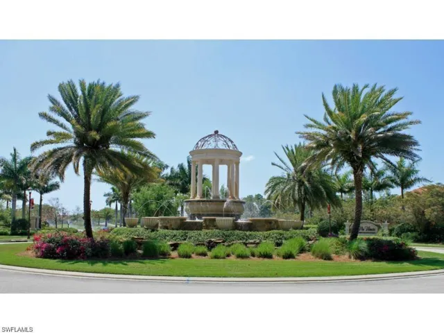 9529 Avellino Way 2815, Naples, Florida 34113