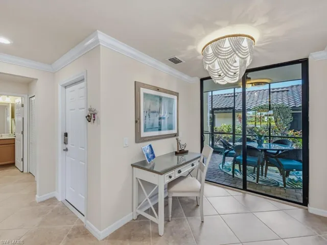 9529 Avellino Way 2815, Naples, Florida 34113