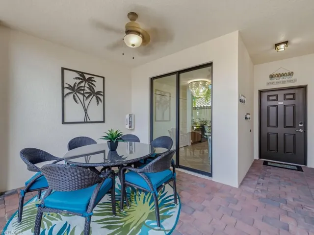 9529 Avellino Way 2815, Naples, Florida 34113