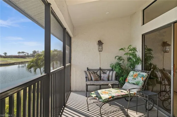 500  Veranda  WAY, Naples, FL 34104