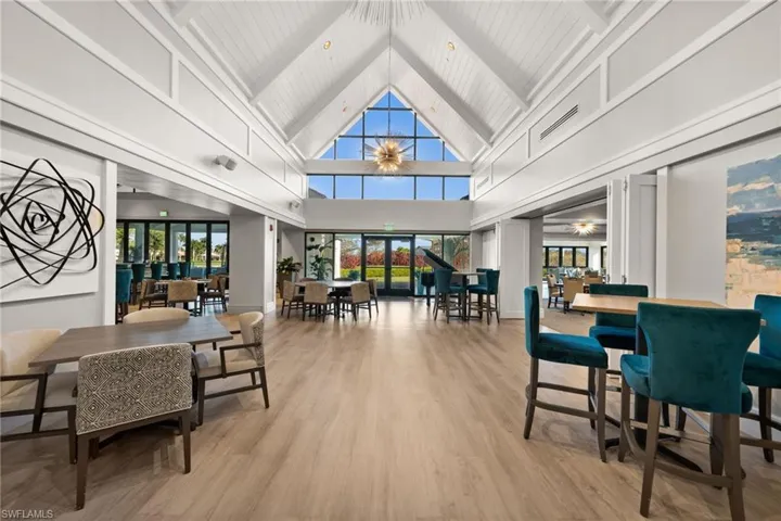 500  Veranda  WAY, Naples, FL 34104