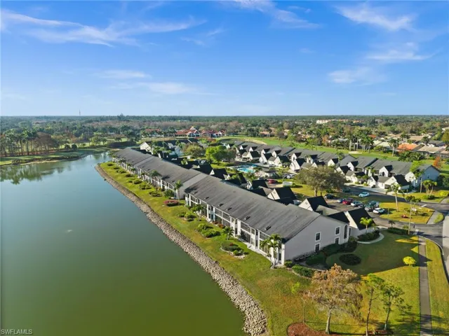 500  Veranda  WAY, Naples, FL 34104