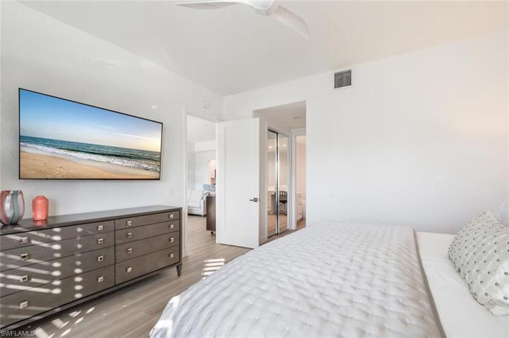 Master Bedroom w/Ensuite