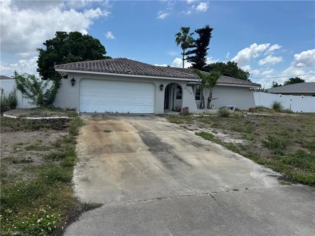 3713 SE 8th  AVE, Cape Coral, FL 33904