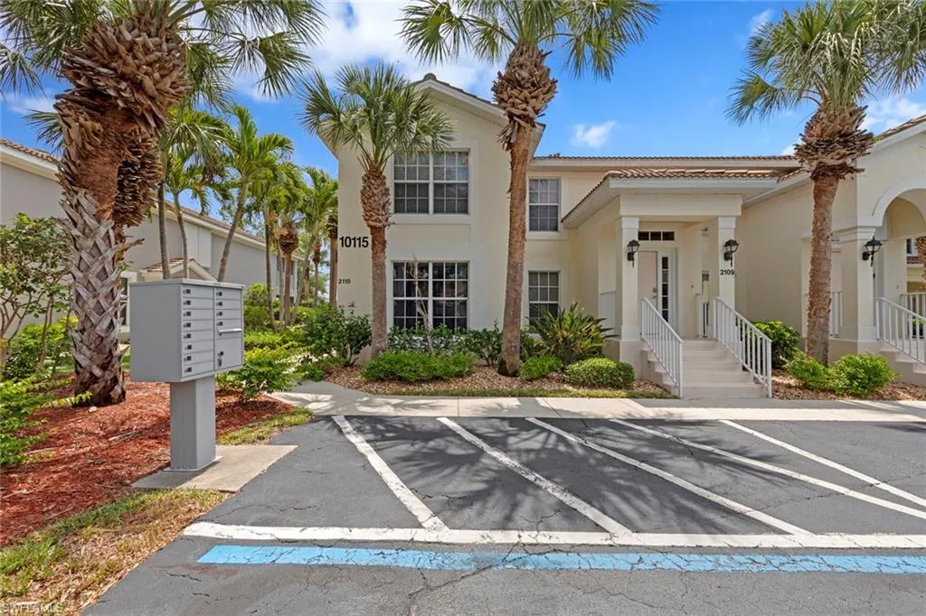 10115 Colonial Country Club BLVD, Fort Myers, FL 33913,225045405