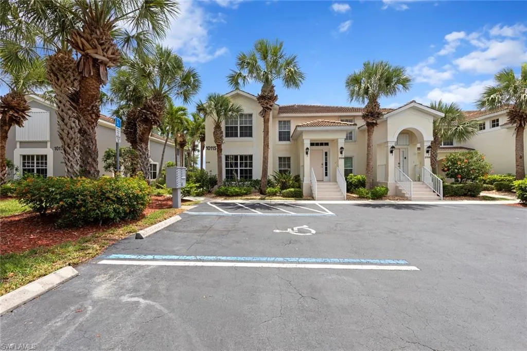 10115 Colonial Country Club BLVD, Fort Myers, FL 33913,225045405