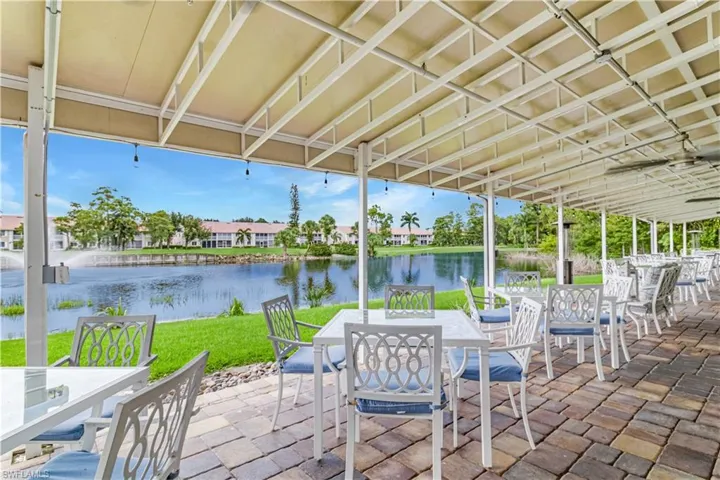 Clubhouse Dining