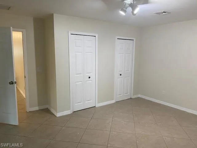1626 Ne 35th Ter, Cape Coral, Florida 33909
