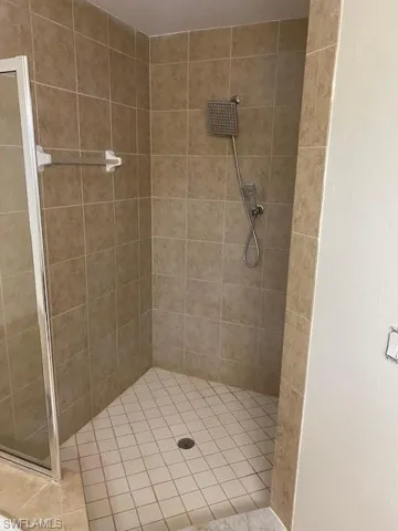 1626 Ne 35th Ter, Cape Coral, Florida 33909