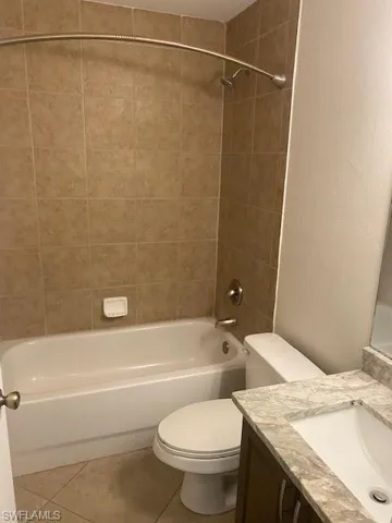 1626 Ne 35th Ter, Cape Coral, Florida 33909