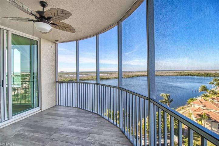 Side-Lanai