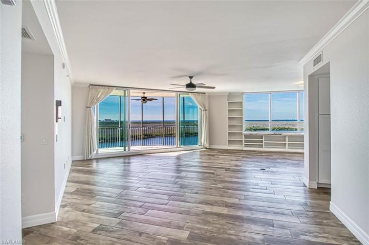Great room with expansive views