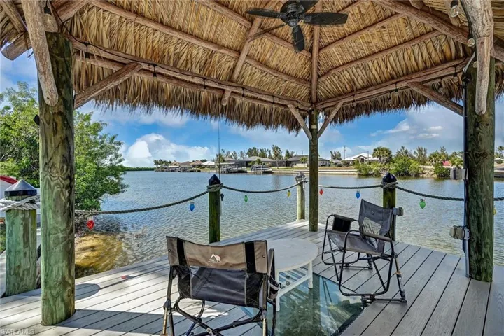 Tiki time, and don't forget to check out the plexiglass fish finder on the deck!