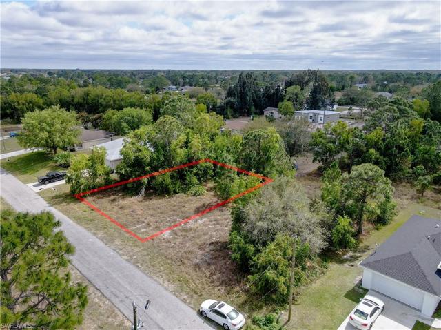 3707  34th SW ST, LEHIGH ACRES, FL 33976