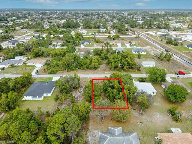3707  34th SW ST, LEHIGH ACRES, FL 33976