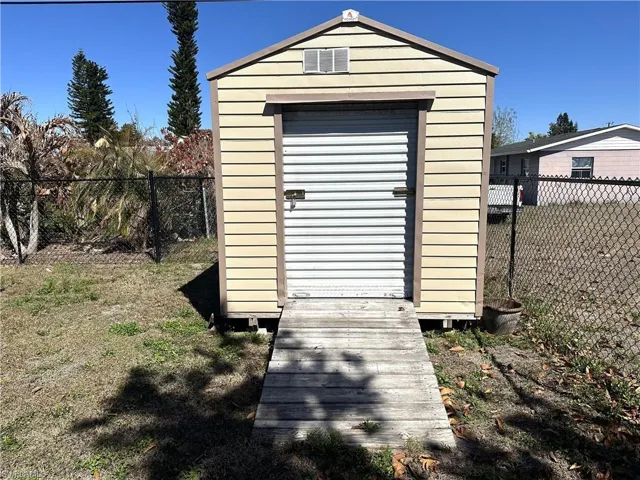 507  Coolidge  AVE, Lehigh Acres, FL 33936