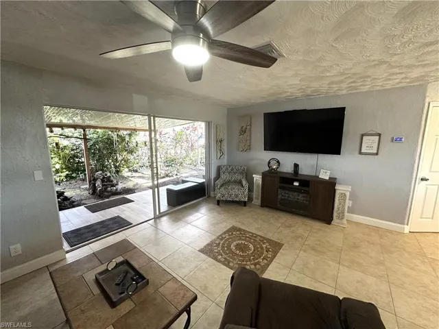 507  Coolidge  AVE, Lehigh Acres, FL 33936