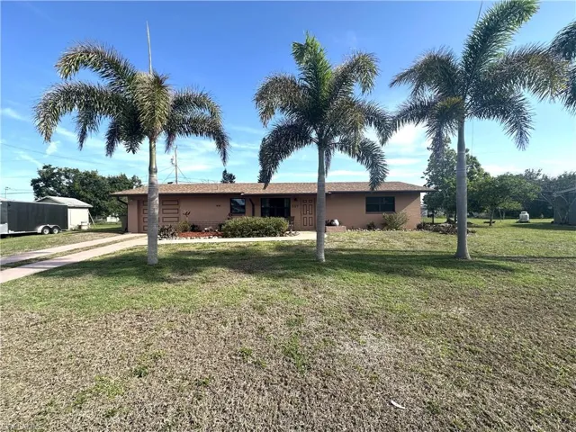 507  Coolidge  AVE, Lehigh Acres, FL 33936