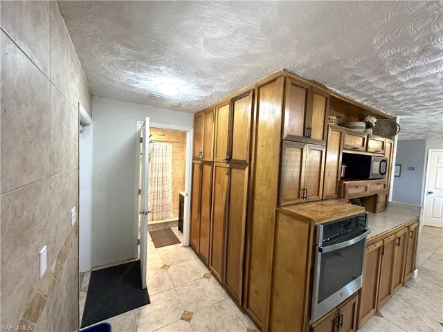 507  Coolidge  AVE, Lehigh Acres, FL 33936