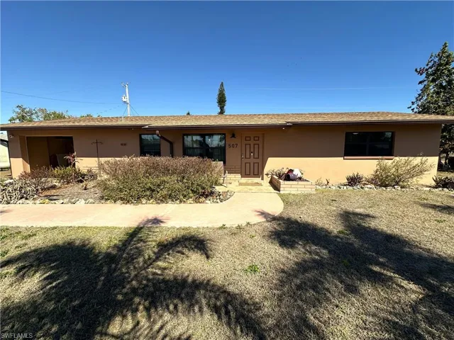 507  Coolidge  AVE, Lehigh Acres, FL 33936