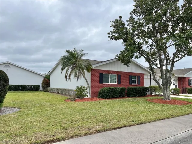 1374  Eagle  WAY, Fort Myers, FL 33919