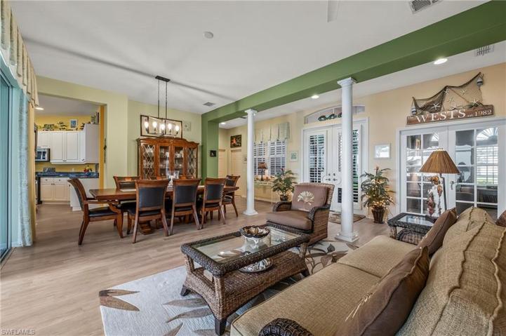 Formal Dining/Living Room