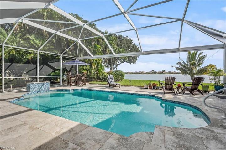 WOW FACTOR! Pool & Lake View!