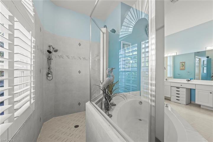 Master Bathroom Walk-In Shower