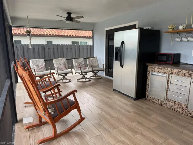 1626 Se 2nd St, Cape Coral, Florida 33990