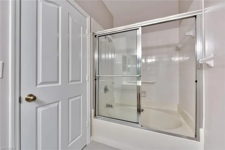 1613  Bermuda Greens  BLVD, Naples, FL 34110