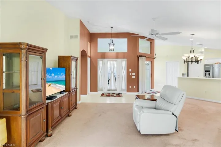1201 Jardin Dr, Naples, Florida 34104