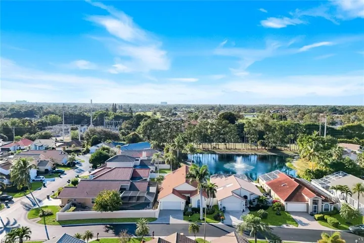 1201 Jardin Dr, Naples, Florida 34104