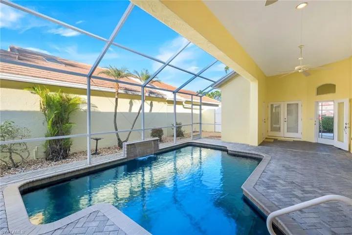 1201 Jardin Dr, Naples, Florida 34104