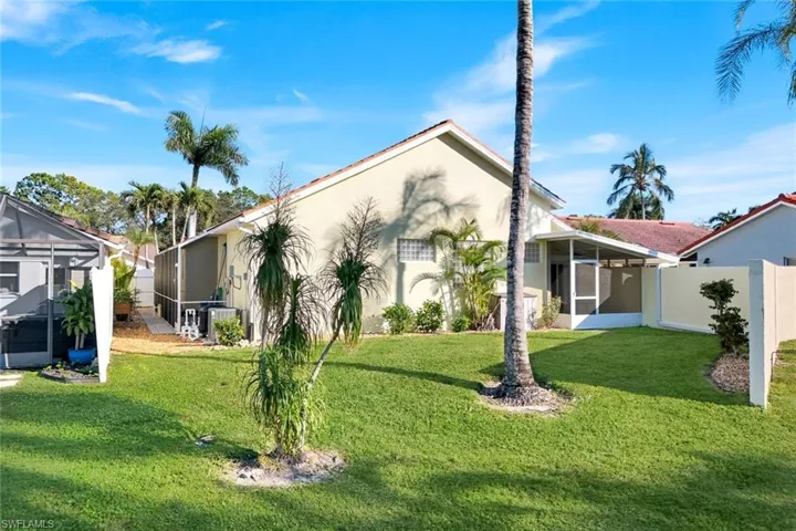 1201 Jardin Dr, Naples, Florida 34104