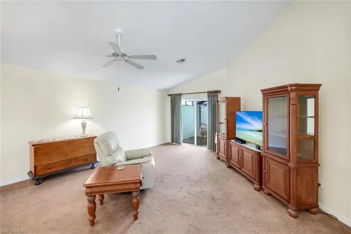 1201 Jardin Dr, Naples, Florida 34104