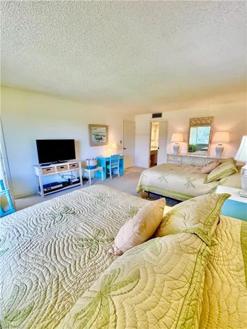 159  Quails Nest  RD, Naples, FL 34112
