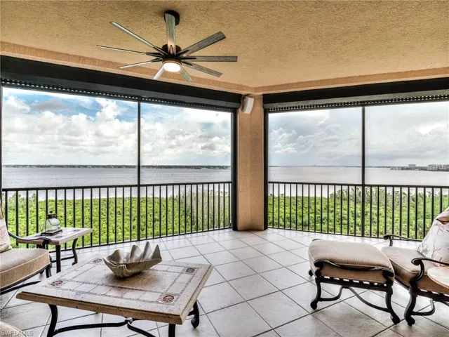 11620  Court Of Palms  , Fort Myers, FL 33908