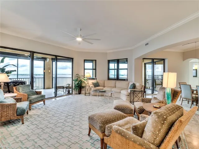11620  Court Of Palms  , Fort Myers, FL 33908
