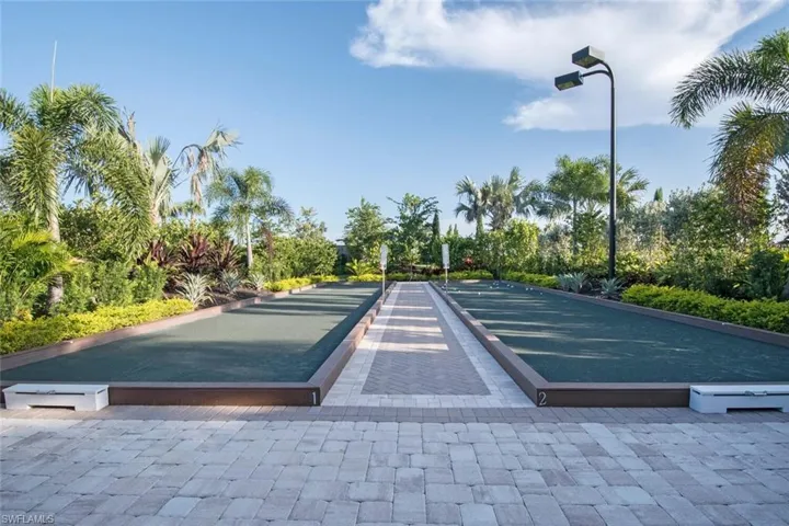 9389  Pocida  CT, Naples, FL 34119