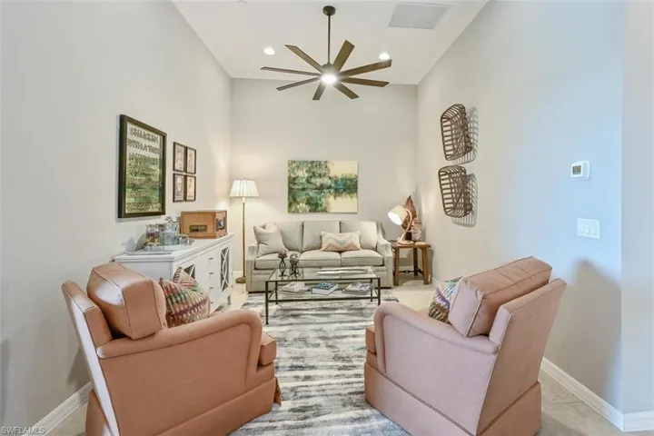9389  Pocida  CT, Naples, FL 34119