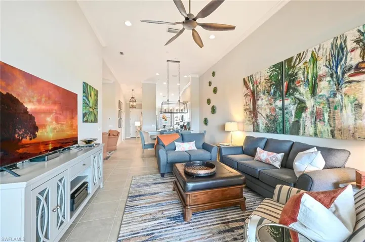 9389  Pocida  CT, Naples, FL 34119