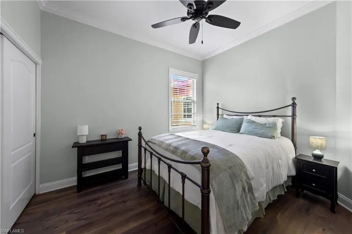 Split floor plan with the guest bedroom at the front of the home.